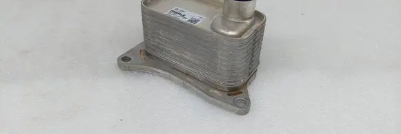 Audi Q5 SQ5 FY Oil filter mounting bracket 06Q117021E 06Q117A01