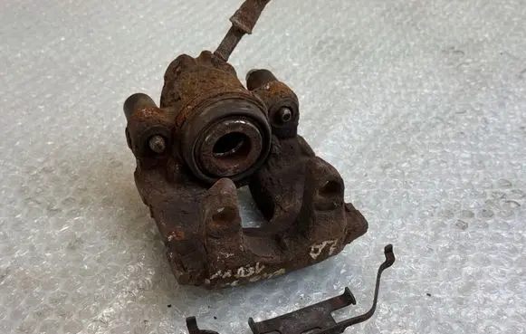 BMW 3 E46 Rear brake caliper 