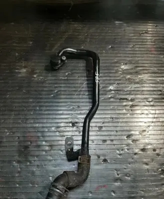 Volkswagen Tiguan Engine coolant pipe/hose 04L121065AJ