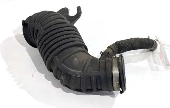 KIA Optima Air intake hose/pipe 28130-D4701