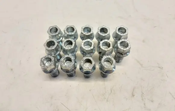 Volkswagen PASSAT B9 Nuts/bolts VWPASB9