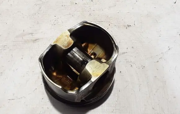 Mazda CX-5 II Piston with connecting rod SHY511SA0