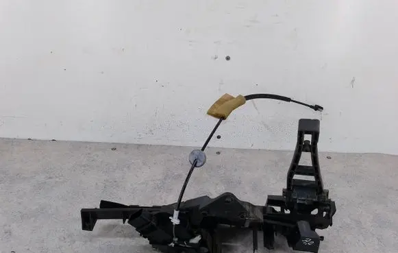 Ford Focus C-MAX Front door lock 3M5AR21812AJ