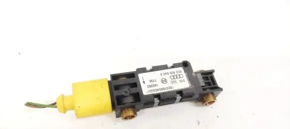 Audi A4 S4 B6 8E 8H Airbag deployment crash/impact sensor 8E0959643A