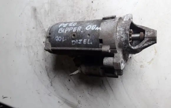 Peugeot Bipper Starter motor