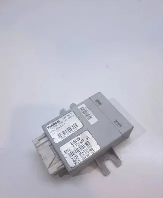BMW 5 F10 F11 Air suspension control unit module (rear) 6799677 37146799677 004012000