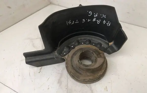 Audi A4 S4 B8 8K Rear coil spring rubber mount 8K0511539E
