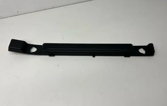 Land Rover Discovery Sport Other trunk/boot trim element FK7246067B