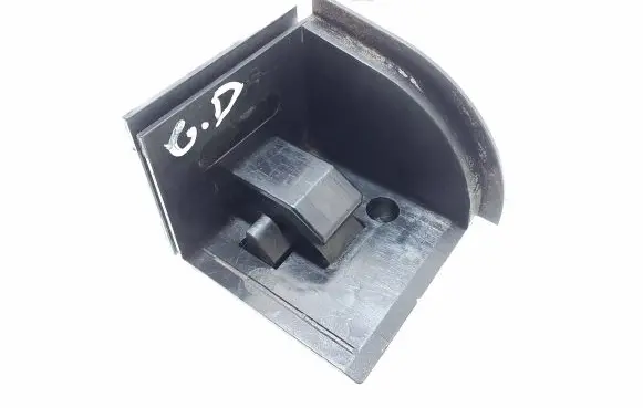 BMW 5 E60 E61 Parcel shelf load cover mount bracket 7026710