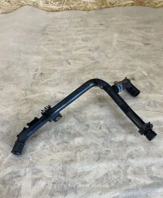 Engine coolant pipe/hose