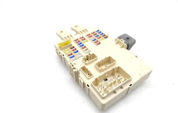 KIA Sportage Fuse module 919503W040