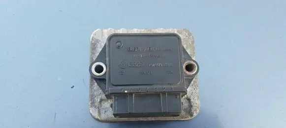 Audi 80 90 B3 Ignition amplifier control unit 191905351b