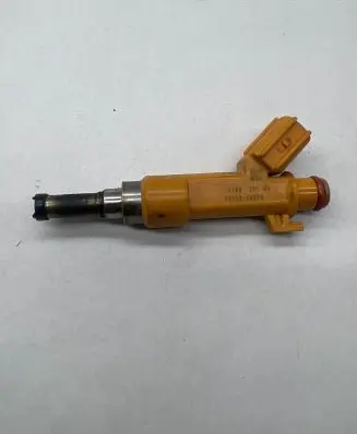 Lexus IS III XE30 Fuel injector DJVF0