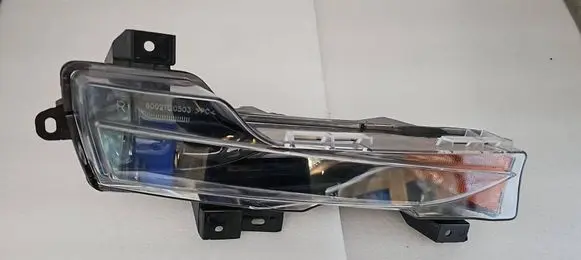 Tesla Model 3 Front fog light 1077392-00-E 107739200E 1077392
