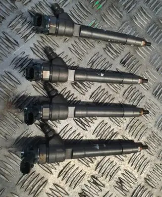 Nissan X-Trail T32 Fuel injectors set 0445110546 811D4N4
