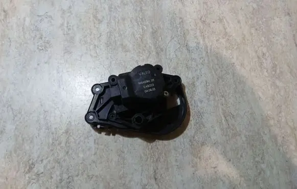 BMW 3 E90 E91 Air flap motor/actuator 985459H