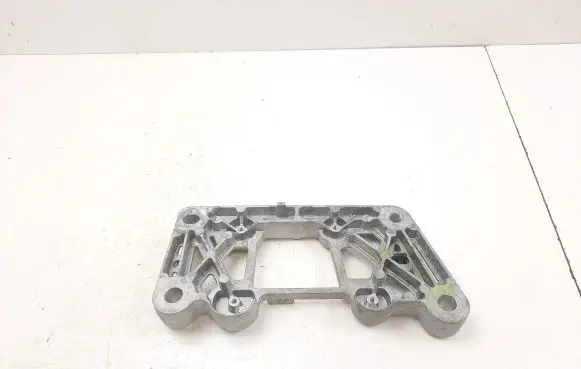 Ford Mustang Mach-E Engine mounting bracket LJ986A999AD