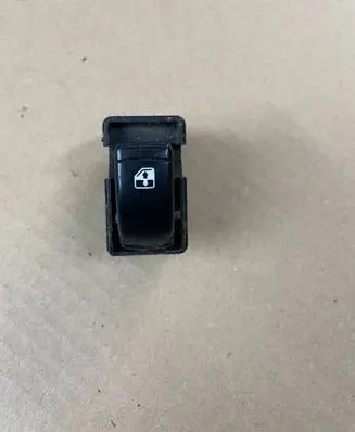 Chevrolet Nubira Quarter vent window switch 
