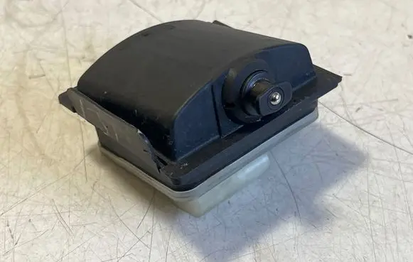 Mercedes-Benz GLB X247 Fuel tank cap lock motor A0008206112