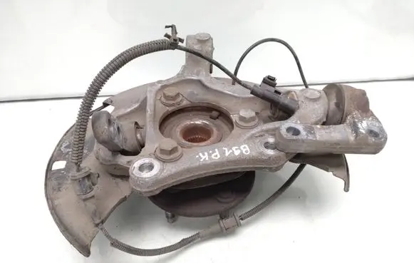 Opel Astra J Front wheel hub spindle knuckle 13583479 13394837