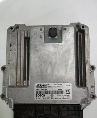 Land Rover Freelander 2 - LR2 Engine control unit/module AH5212A650AA 0281016233 1039S33652