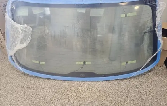 Audi Q3 8U Rear windscreen/windshield window 8U0845501JNVB