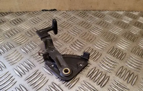 Audi A6 S6 C4 4A Engine bonnet (hood) release handle