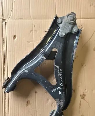 Dacia Duster II Front control arm G7972R