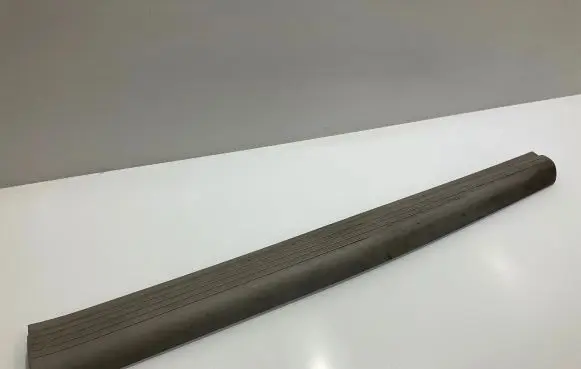 Mercedes-Benz E W211 Front sill trim cover 2116801735 A2116801735