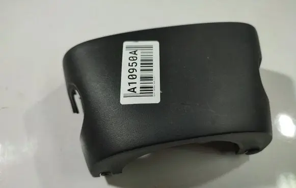 Opel Zafira A Steering wheel column trim 90581325