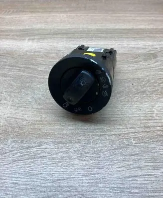 Audi A4 S4 B7 8E 8H Light switch 8E0941531C