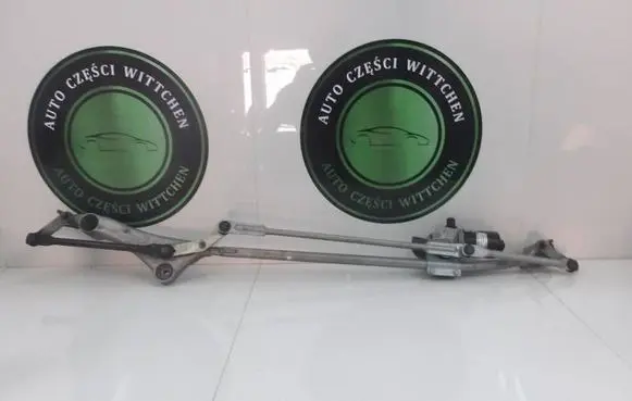Mercedes-Benz B W245 Front wiper linkage and motor A1698200300