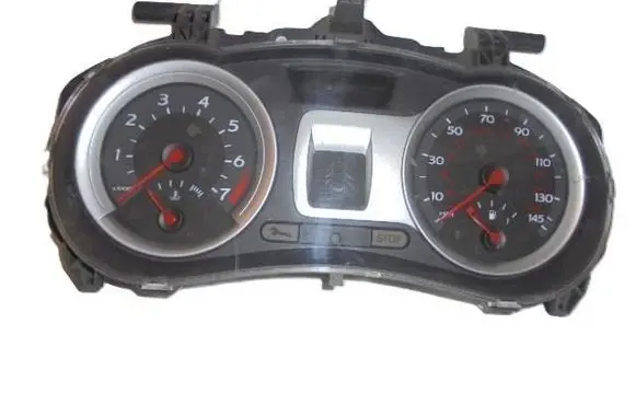 Renault Clio III Speedometer (instrument cluster) 8200821005