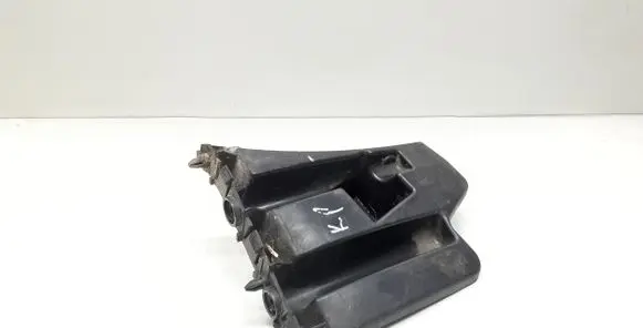 Volvo S60 Front bumper mounting bracket 30796625