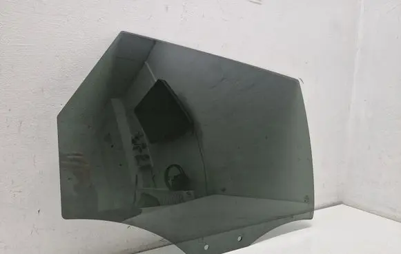 Audi A6 S6 C7 4G Rear door window glass 4G9845286A