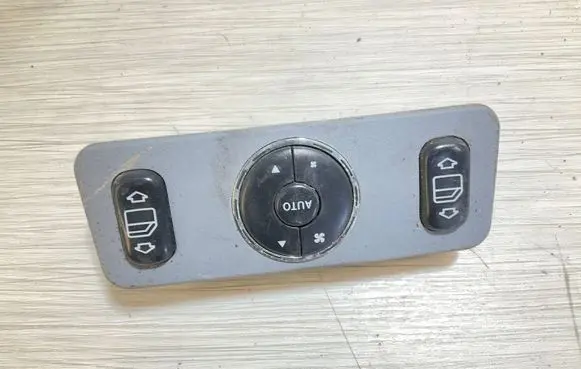 Mercedes-Benz ML W163 Other switches/knobs/shifts A1638200326