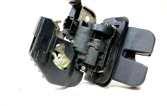 Audi A3 S3 A3 Sportback 8P Tailgate/trunk/boot lock/catch/latch