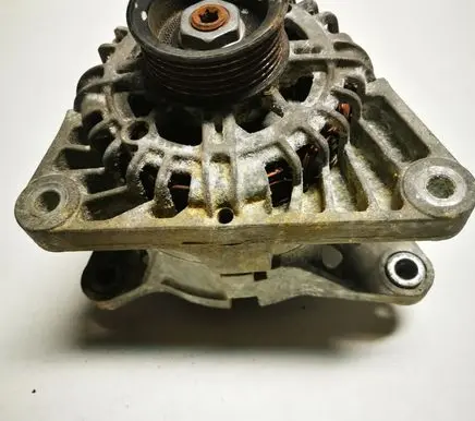 Hyundai Genesis Generator/alternator 373012C110 2606253