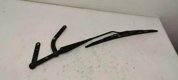 Mercedes-Benz C W203 Front wiper blade arm A2038200644