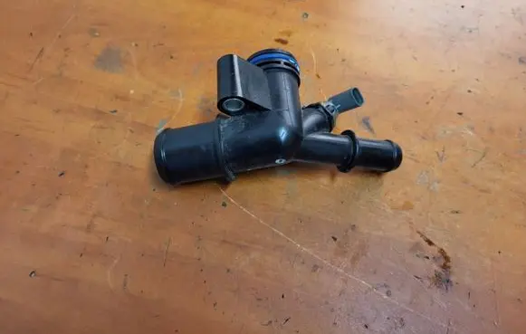 Ford Ka Engine coolant pipe/hose GN1G-8K556-BB
