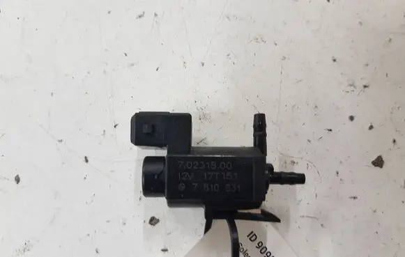 BMW X5 F15 Turbo solenoid valve 70231800 7810831