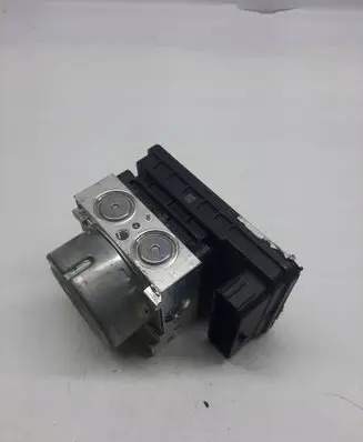 Volkswagen Golf VIII ABS Pump 5WA614517BC