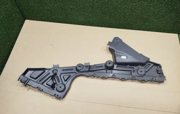 Renault Trafic III (X82) Rear bumper mounting bracket 852245827R