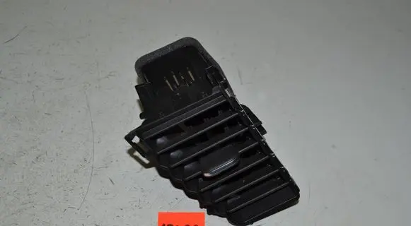 Opel Crossland X Dash center air vent grill 13461693 545326626 00430414