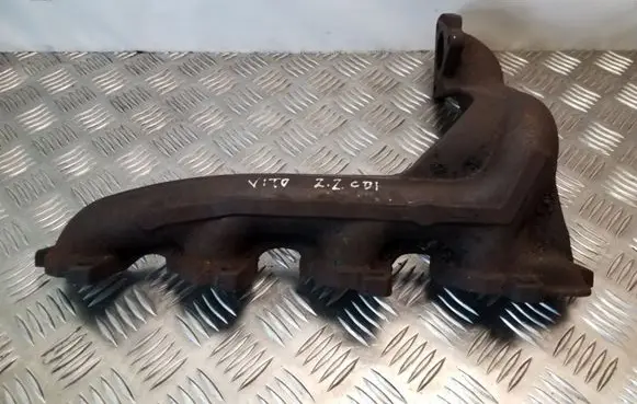 Mercedes-Benz Vito Viano W638 Exhaust manifold A6111420101