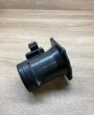 Audi A3 S3 8L Mass air flow meter 058133471 AFH6010B