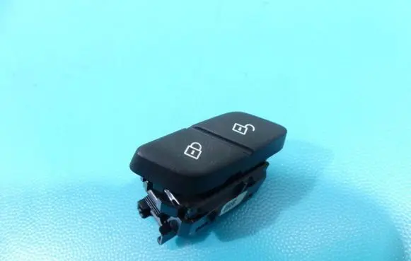 BMW 2 F45 Seat control switch 6801349 IMPRK1313907