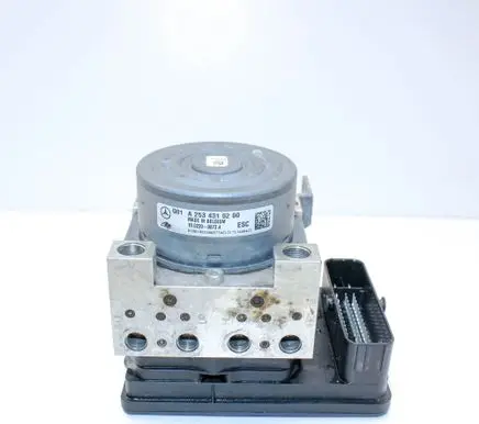 Mercedes-Benz C W205 ABS Pump A2534310200 A2539011400