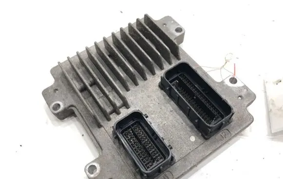 Opel Astra J Engine control unit/module ECU 12647212