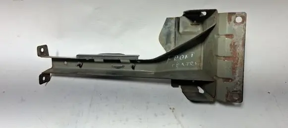 Ford Explorer Radiator mount bracket 